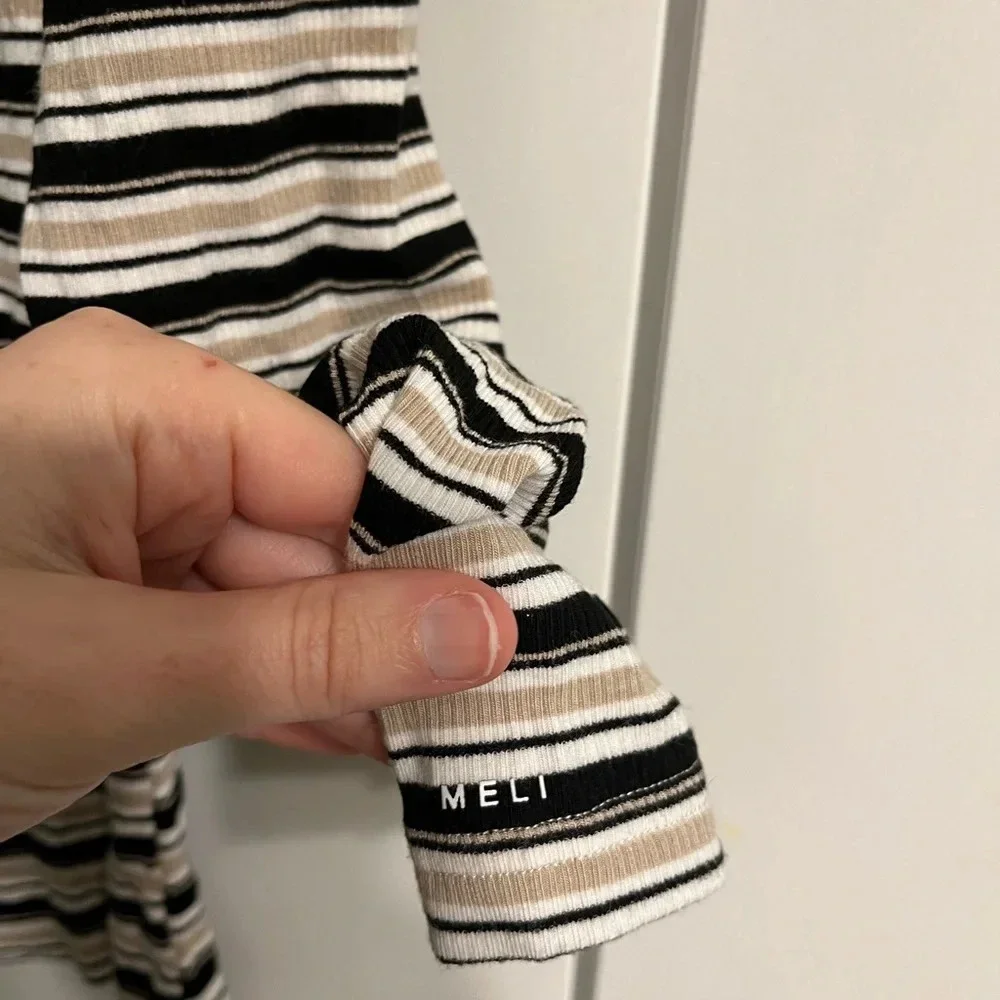 Striped ribbed turtleneck black tan white size small NWOT - Picture 10 of 10